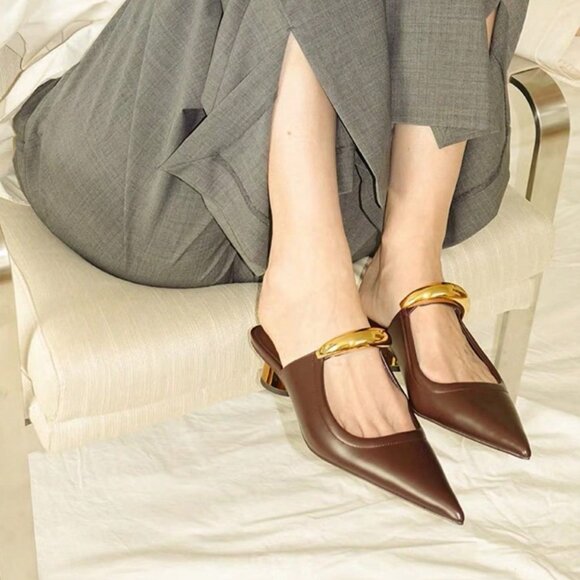 Brown Casual Women's Pointed Mule Pumps - Picture 5 of 7